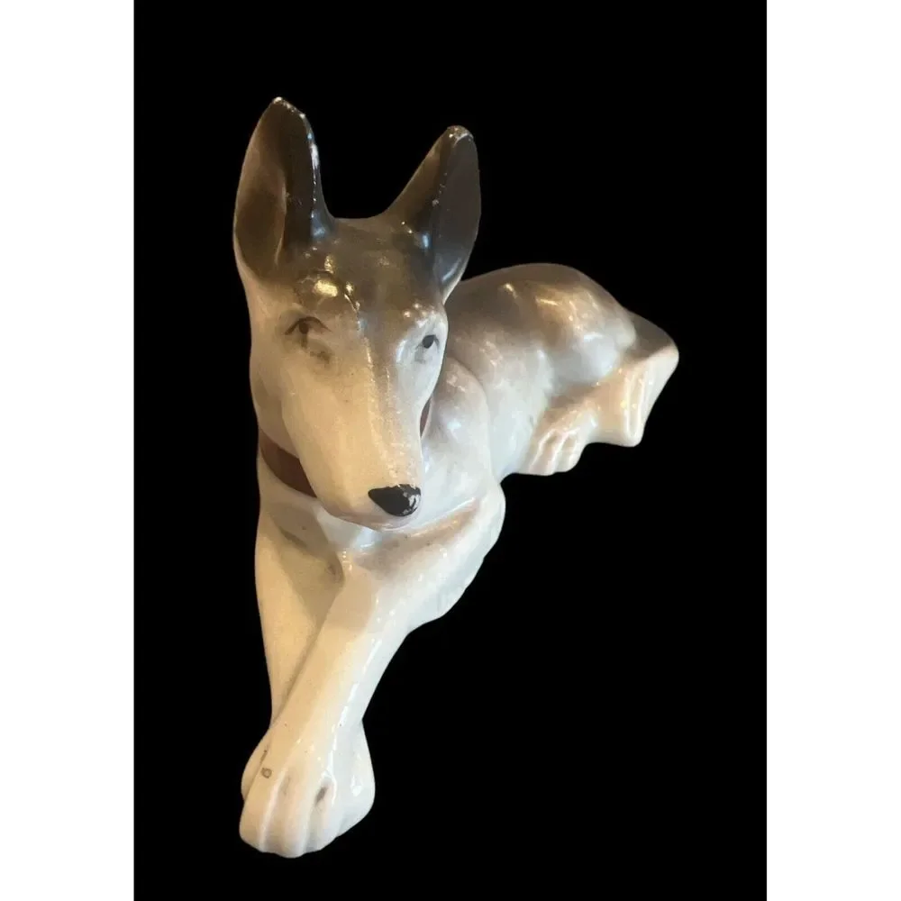 Vintage Porcelain Laying‎ Down German Shepard Figure Umarked, MCM Dog Lovers